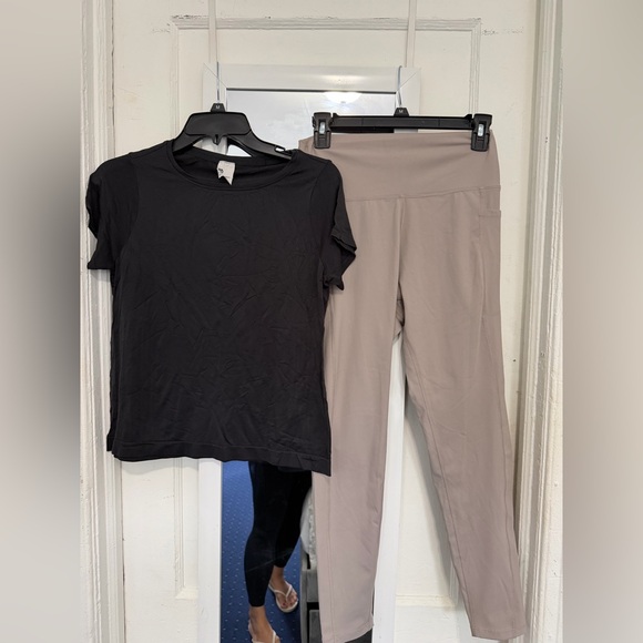 WORKOUT BUNDLE - Picture 5 of 7